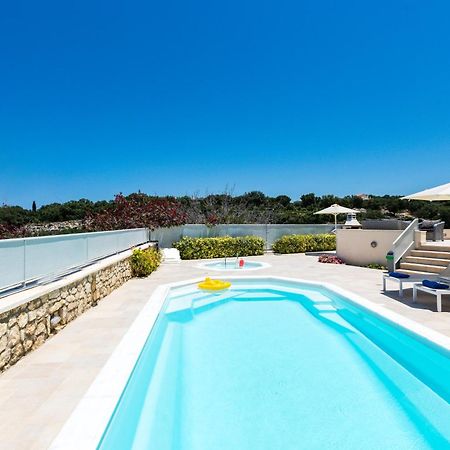 Deluxe Villa Ianthos - Outdoor Hot Tub & Kids Pool Gallos Exterior photo