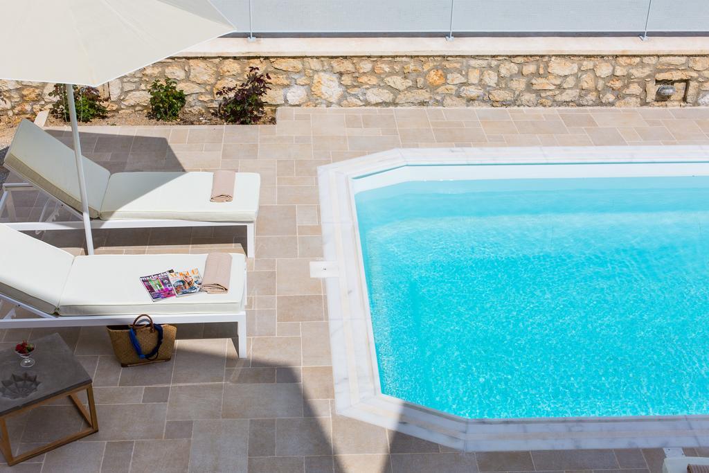 Deluxe Villa Ianthos - Outdoor Hot Tub & Kids Pool Gallos Exterior photo