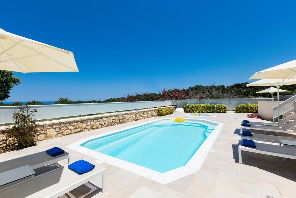 Deluxe Villa Ianthos - Outdoor Hot Tub & Kids Pool Gallos Exterior photo